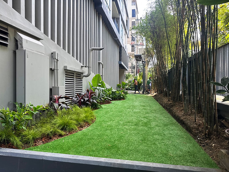 Fake turf installation